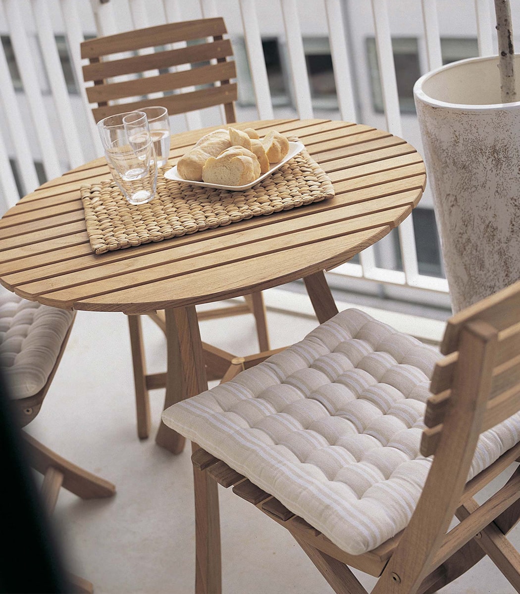 Classic wooden chair تصویر 3